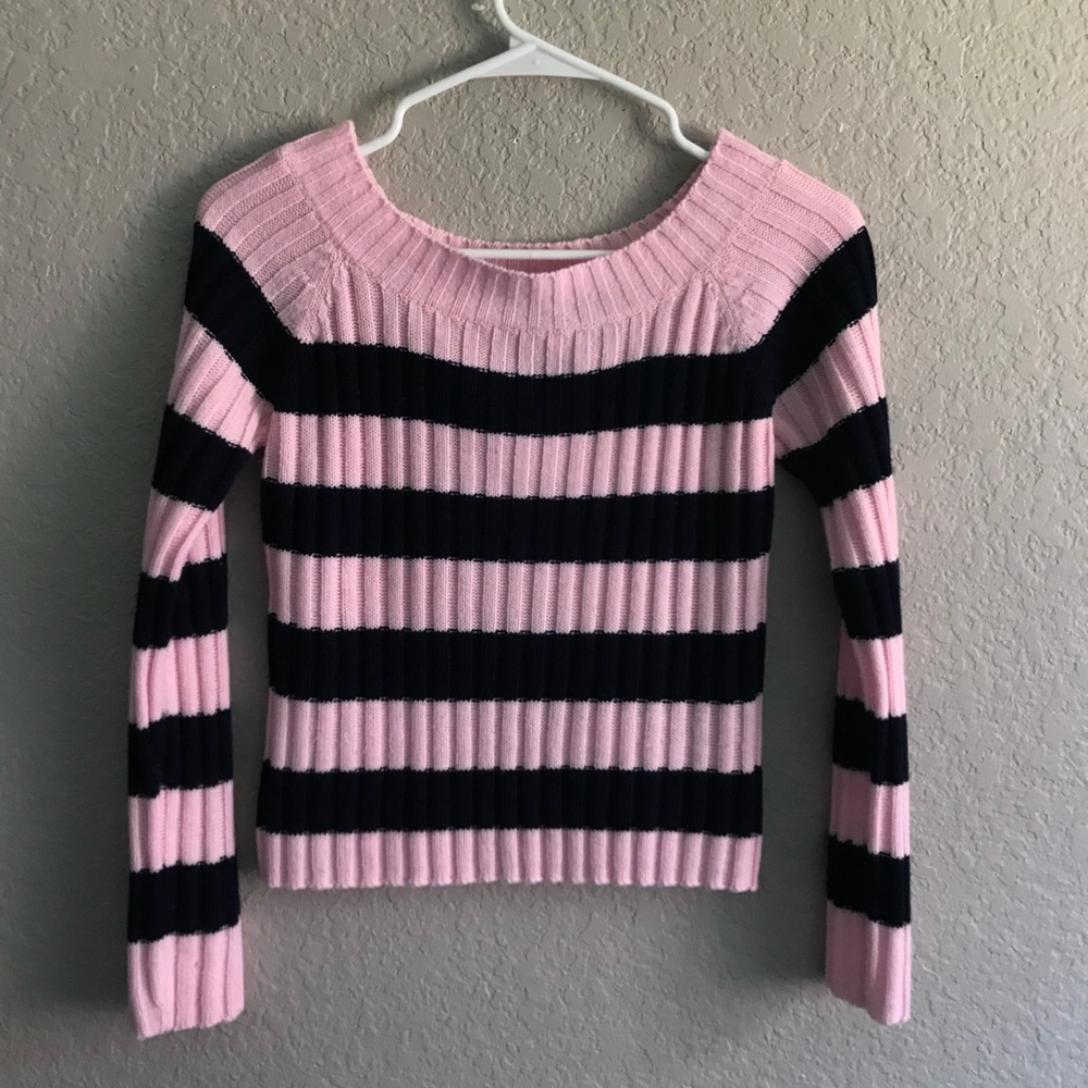 Pink with navy blue stripe